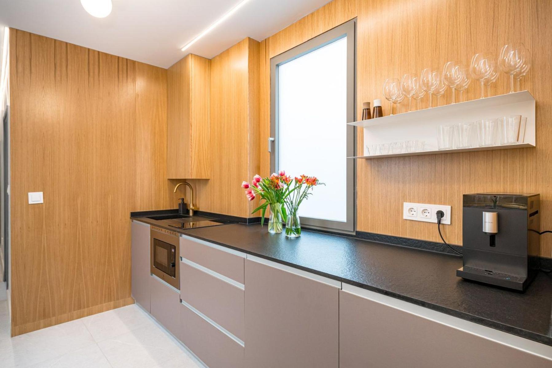 Centric Creative Rooms Madrid Esterno foto