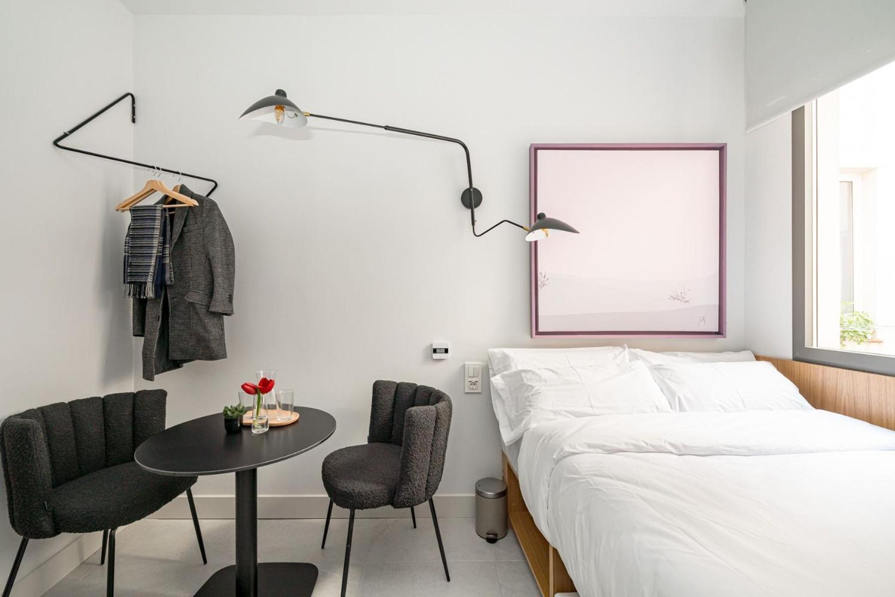 Centric Creative Rooms Madrid Esterno foto