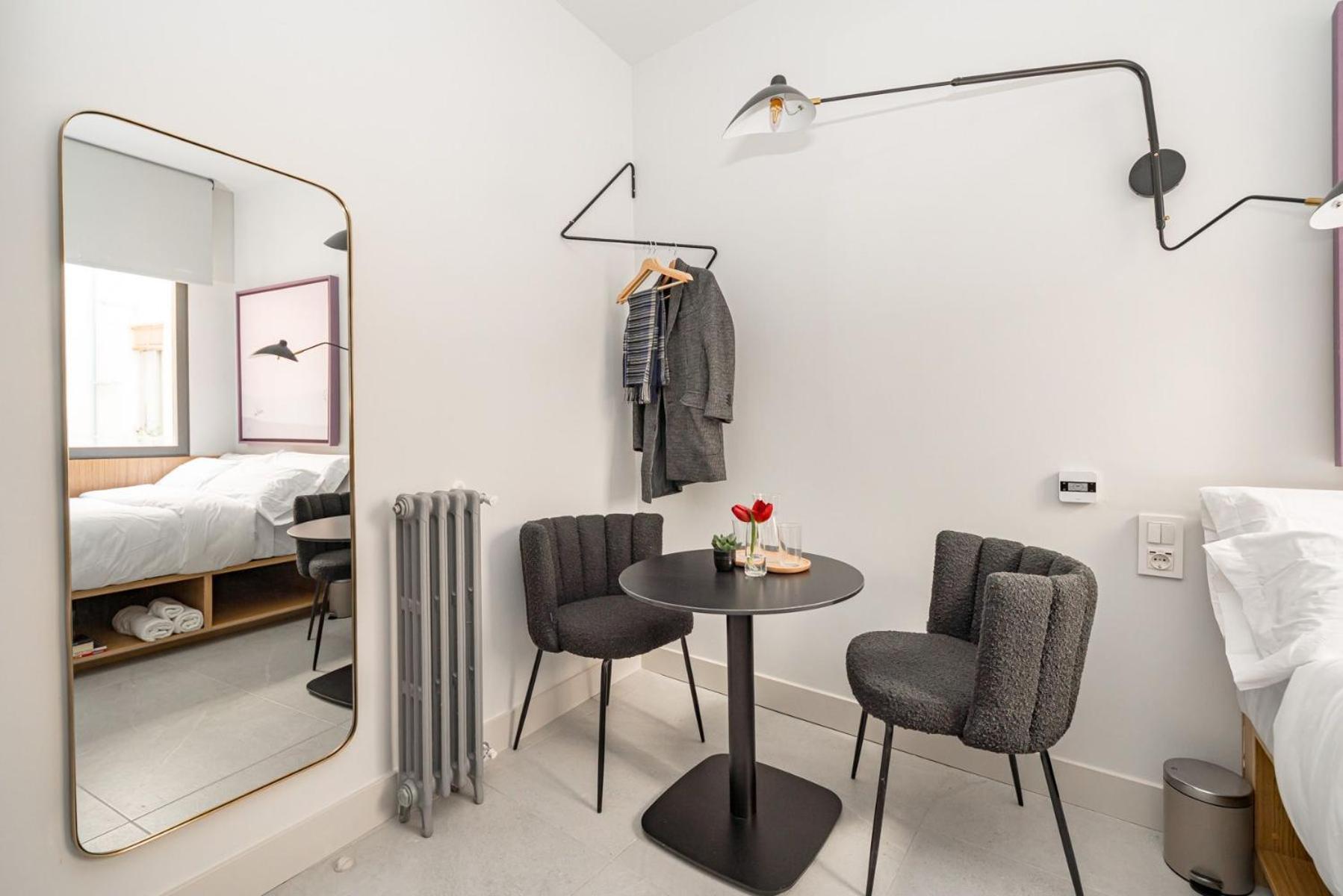 Centric Creative Rooms Madrid Esterno foto