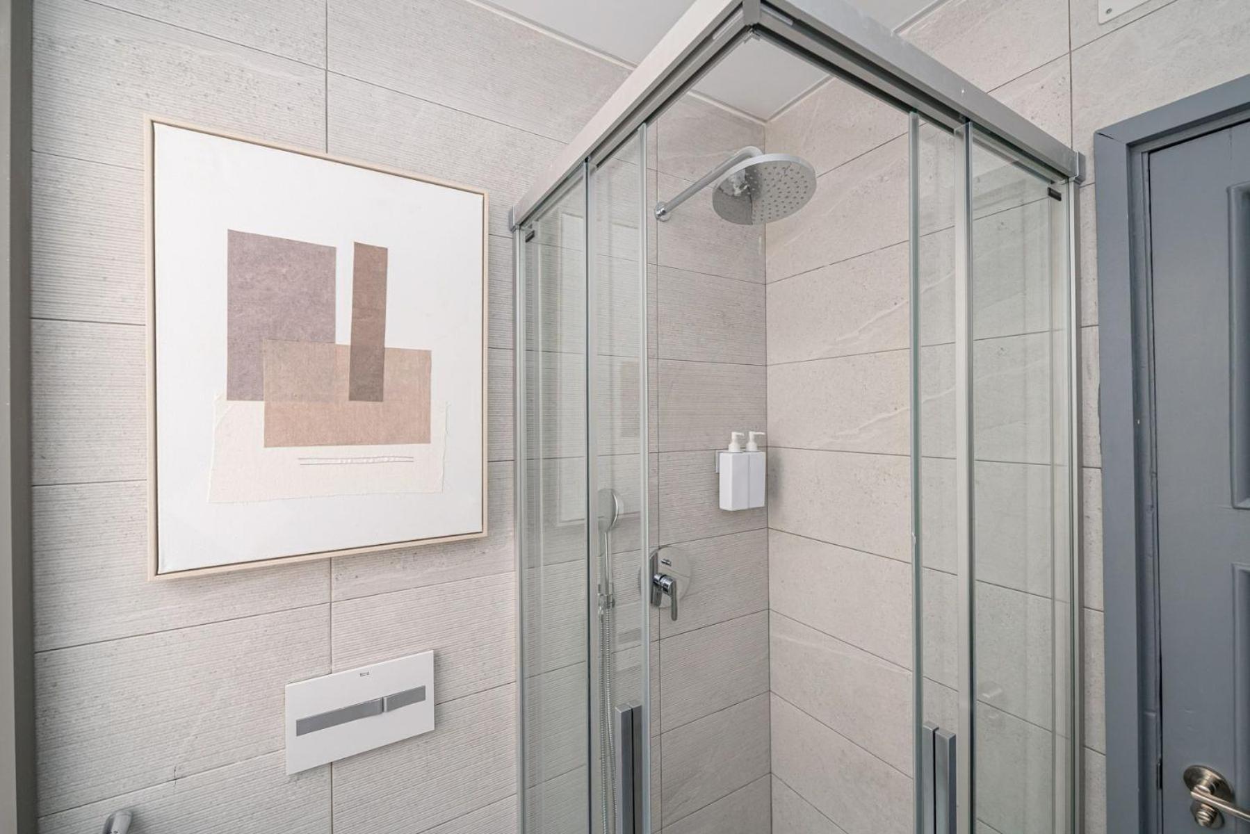 Centric Creative Rooms Madrid Esterno foto