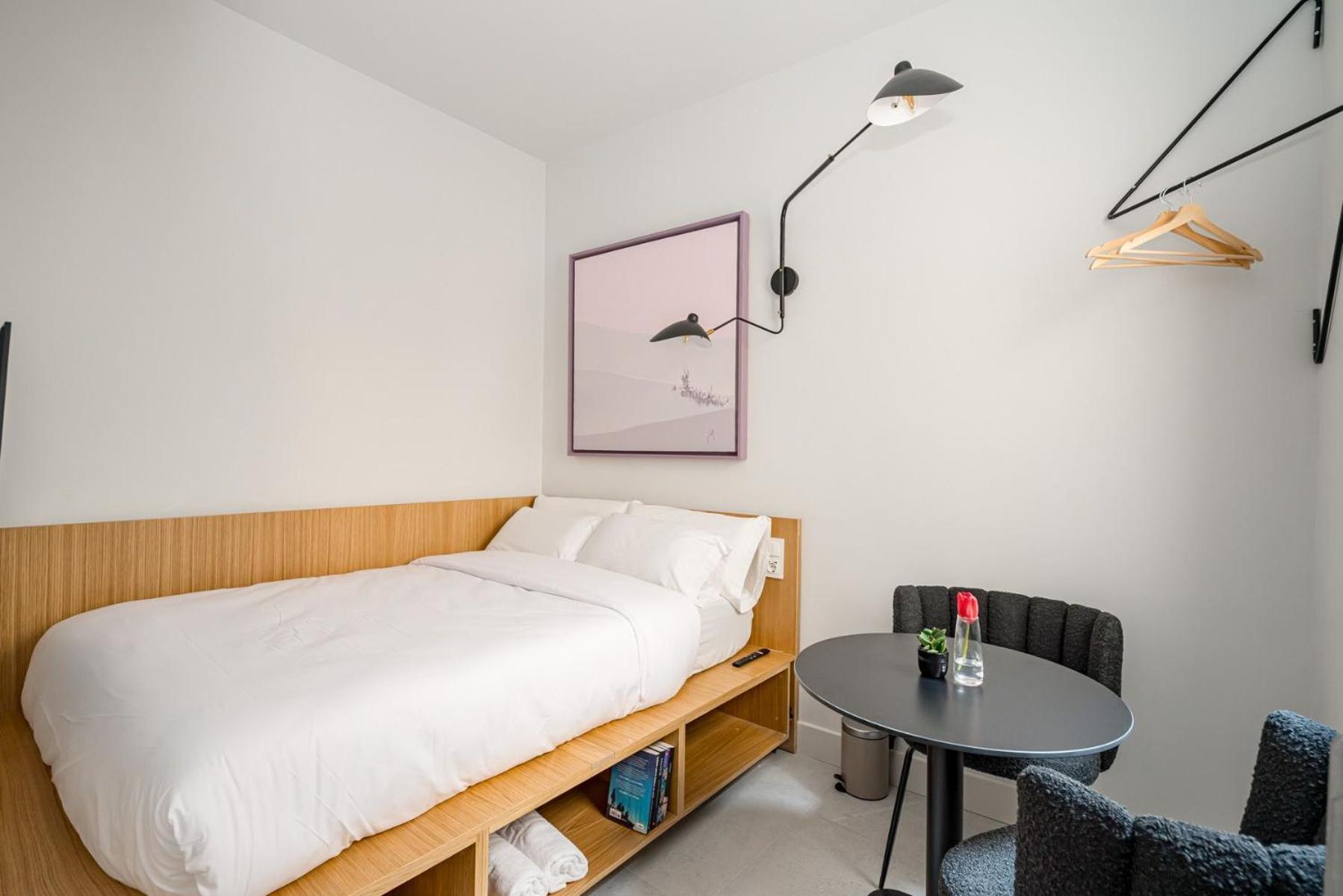 Centric Creative Rooms Madrid Esterno foto